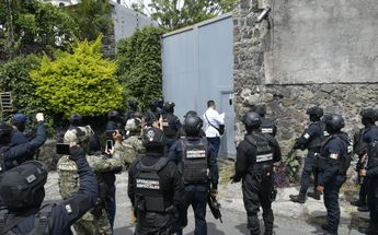 Operativo en la casa de Uriel "N", fiscal de Morelos/ Especial