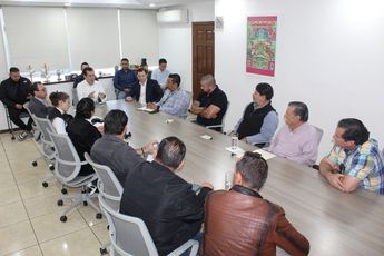 El nuevo precio se acordó en una reunión entre transportistas y el Ayuntamiento. | Setran