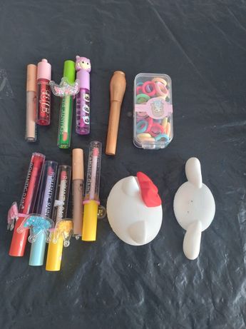 Objetos robados por la mujer detenida en Guadalupe, Nuevo León. | Cortesía