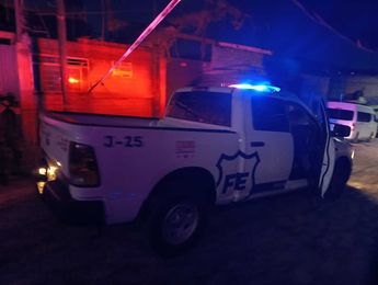 La Fiscalía de Jalisco se mantuvo en la zona para investigar el hecho / Vicente Torres Alfaro