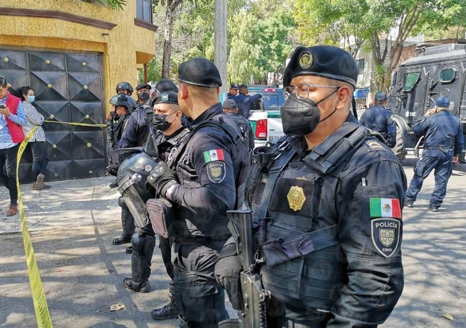 Elementos de la SSC realizaron un operativo antidrogas en la colonia El Rosario / Jorge Becerril