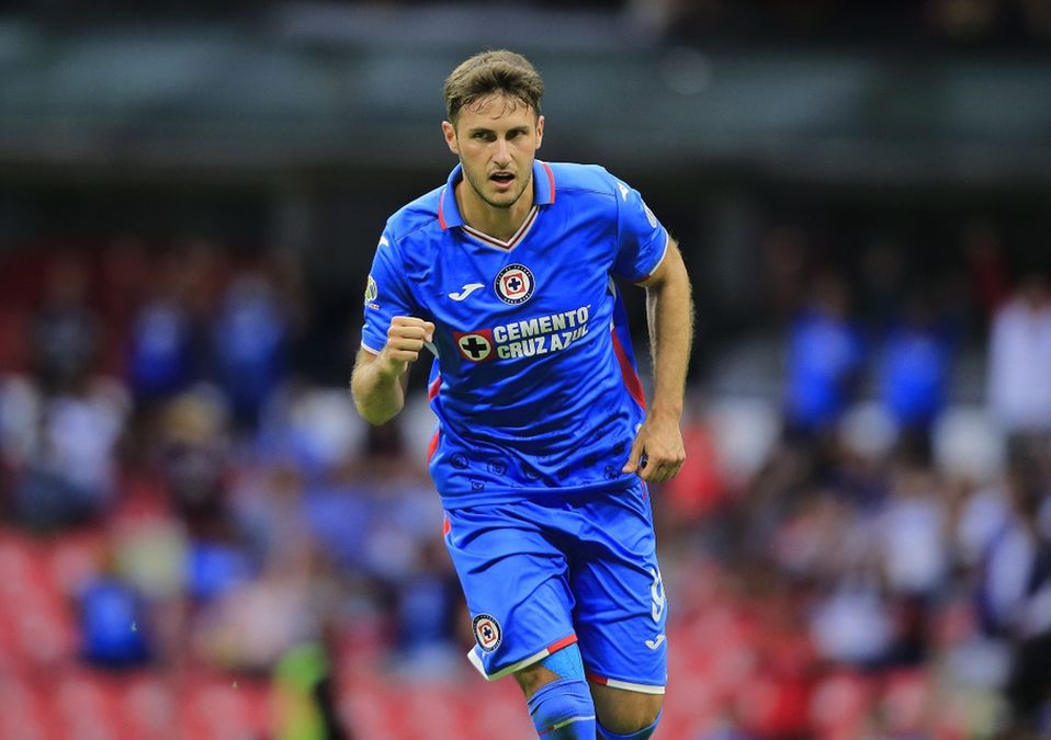 Santiago Giménez, jugador del Cruz Azul / Mexsport