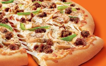 Little Caesars tendrá una pizza con salchichas vegetarianas