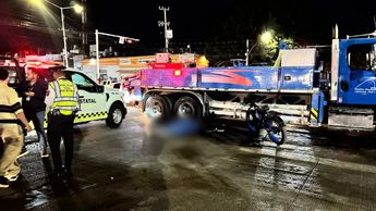 El área del accidente fue acordonado por autoridades de Guadalajara | Usi Toledo