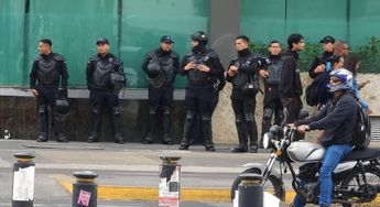 Los oficiales se encontraron desplegados desde muy temprano este sábado. | Telediario Especial