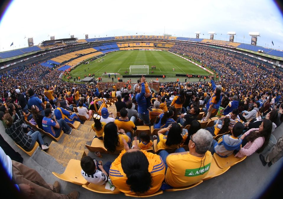 Estadio Universitario de la Universidad Autónoma de Nuevo León. | Foto: Jorge López