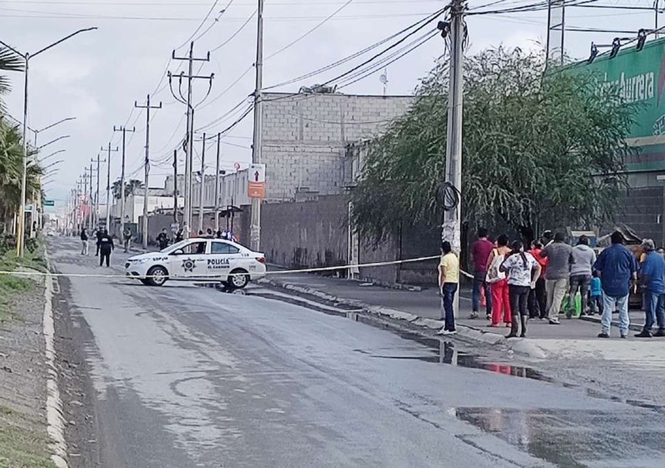 Hombre es asesinado a balazos cuando caminaba por banqueta en El Carmen. | Agustín Martínez