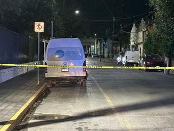 Acordonamiento de autoridades en la escena del crimen en Monterrey. | Susana Paredes