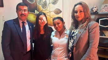 Melanie recibe visita del rector de la Universidad Autónoma de Tamaulipas (UAT), Dámaso Anaya Alvarado. | Especial