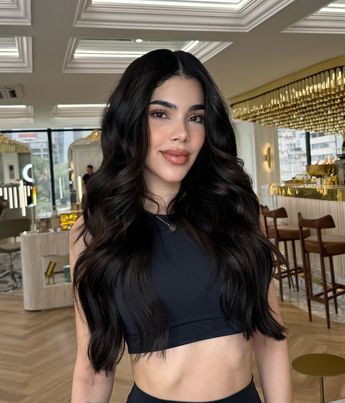 Kenia Os se puso extensiones en Micky´s Hair | Instagram