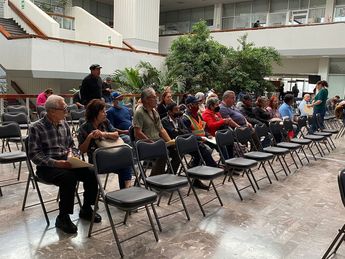 A diferencia de otras ocasiones, el martes por la mañana no hubo gran afluencia de personas en el Palacio Federal. | Pamela Villanueva