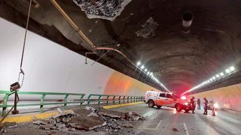 Las autoridades cerraron el Túnel de la Loma Larga tras el incidente. | Leyda Estrada