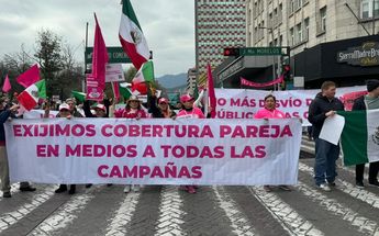 Marcha en Monterrey por Nuestra Democracia hoy 18 de febrero 2024