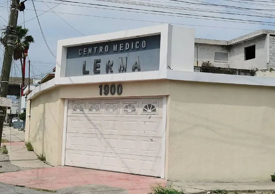 Catean clínica por muerte de hombre tras someterse a cirugía en NL