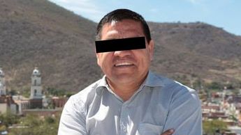 El funcionario presuntamente habría agredido a la víctima durante un evento oficial. | Facebook