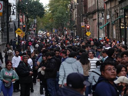 En un sismo, la gente sale a la calle a resguardarse | Cuartoscuro