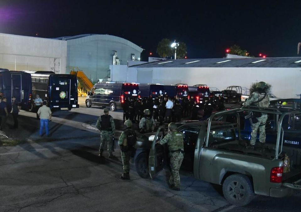 El Gobierno de Nuevo León trasladó a reos a centros penitenciarios federales. | Cortesía