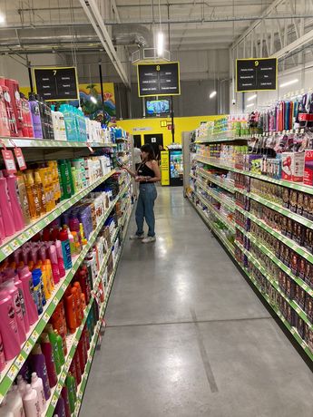 Dollar General vende variedad de artículos. | Carlos Ortega