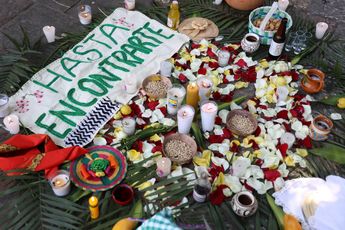 Ofrenda para Tomás Peréz a sus 35 años de desaparecido en Pantepec, Puebla / Agencia Es Imagen
