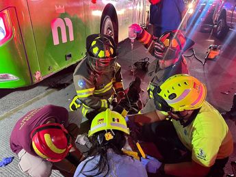 Accidente vial en la colonia San Jorge en Monterrey. | Leyda Estrada