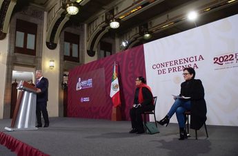 El presidente se acompañó en La Mañanera de la secretaria de Seguridad Rosa Icela Rodríguez y de Laura Vázquez, coordinadora nacional de Protección Ci