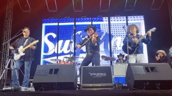 El reto se volvió aún mayor cuando la música se aceleró al ritmo de "Payaso de Rodeo". | Ángel Martínez