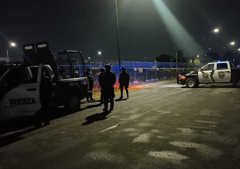Policías municipales y estatales se desplegaron en la zona. | Israel Santacruz