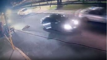 Revelan VIDEO de Estefany, la mujer que saltó de un auto en movimiento en Neza; así escapó de su ex
