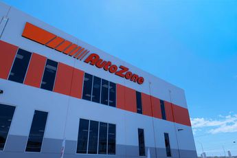 El nuevo Centro de Distribución en Juárez, N.L., se suma a la infraestructura de abasto de la compañía. (Guillermo Quintero)