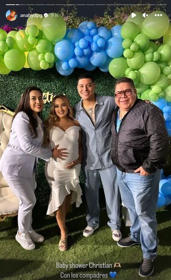 Eduin Caz y Daisy Anahy celebran juntos el Baby Shower de su hijo