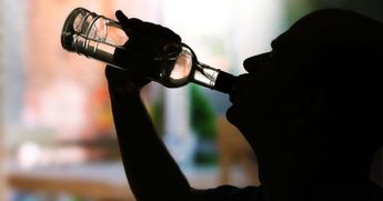 Los casos de cirrosis hepática alcohólica subieron 7.93 por ciento en México. | Archivo