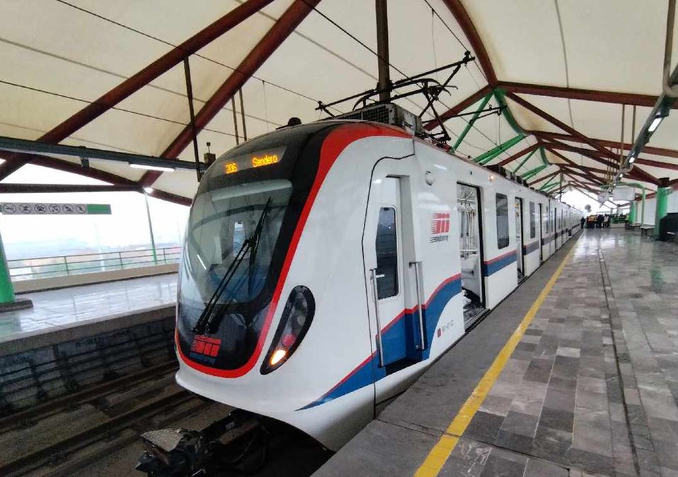 Metro en NL | Leonel Rocha