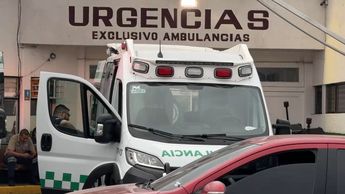 Hombre apuñalado en Guadalajara es atendido por Cruz Verde Marcos Montero.