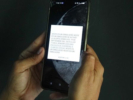 Cuando tiembla, se activa la alerta sísmica en los celulares | Cuartoscuro