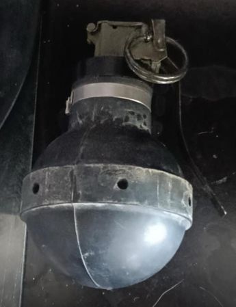 Policía de Tlaquepaque asegura granada tras agresión de pareja| Tedax