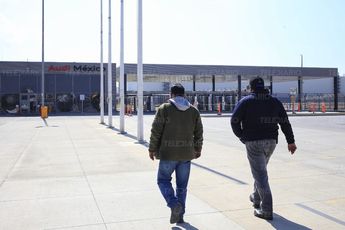 Trabajadores realizan actividades en Audi México | Andrés Lobato