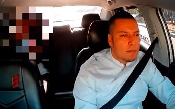 La mujer insultó y amenazó al conductor por no avanzar más rápido | Especial