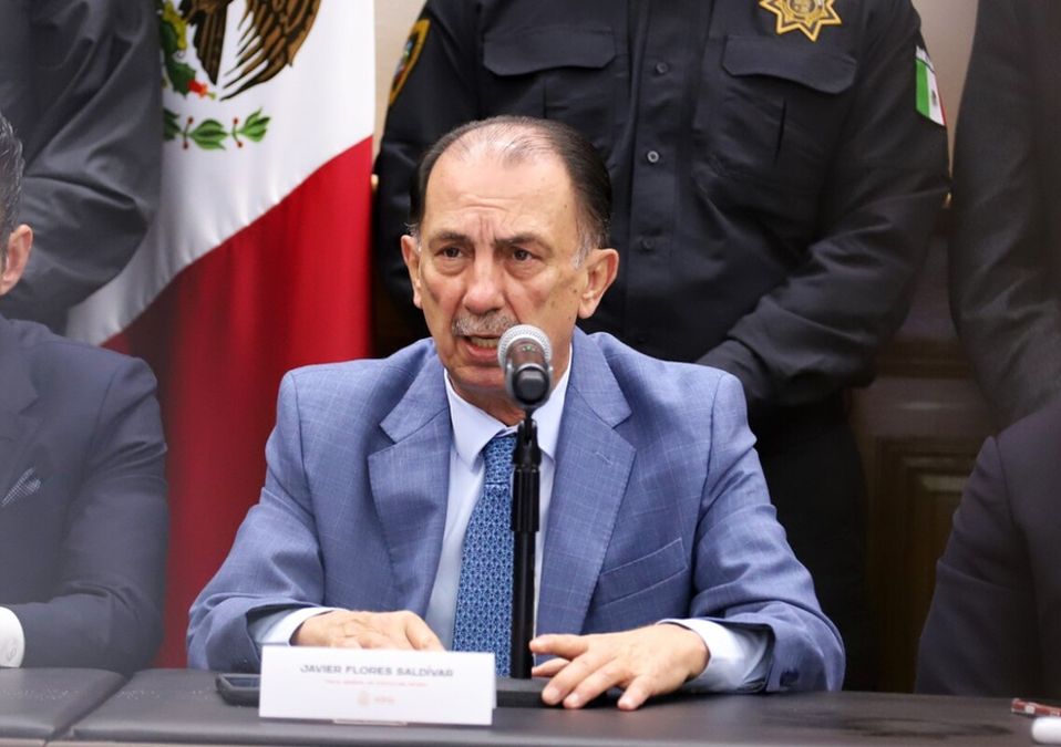 Fiscal Javier Flores Saldívar hablando sobre el proceso legal contra directivos de Préstamo Feliz. / Jorge López