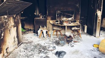 Edificio destrozado tras operativo de Guardia Nacional en Culiacán