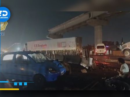 Accidente vial en la autopista México-Puebla antes del Puente de la Concordia en CdMx | Especial