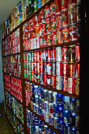 La colección de Francisco reúne más de 2 mil 500 piezas y cada una de las piezas es diferente / Fotografía Yandros Caín