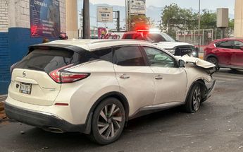 Camioneta que partició en un segundo choque en el mismo sitio. | Pedro Delgado
