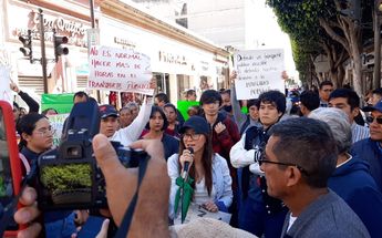 Marcha contra aumento al pasaje / Adrián Martínez