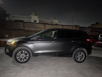 La camioneta Ford Escape modelo 2017 en que viajaban quedó asegurada.