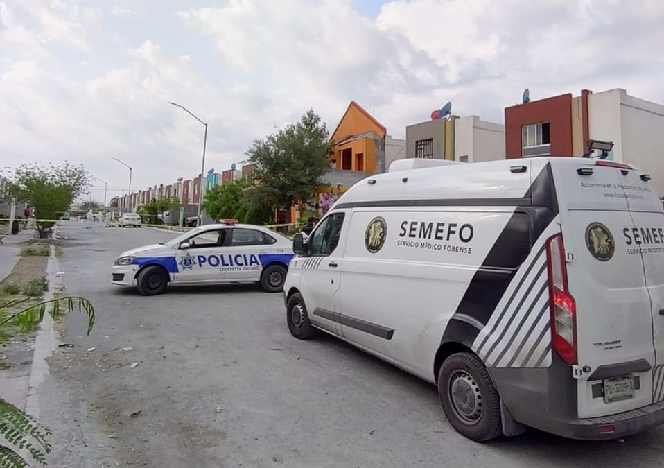 Mujer asesinada a balazos en Cadereyta. / Agustín Martínez