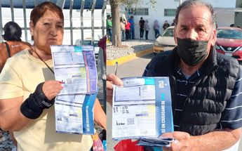 Usuarios se quejan de cobros excesivos de Agua y Drenaje de Monterrey | Fabricio Gallegos