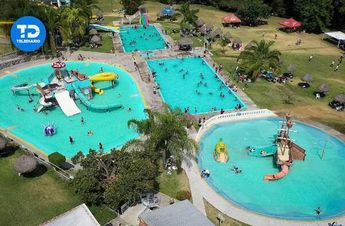 En el balneario Aqua Paraíso hay toboganes y albercas para chicos y grandes, además, hay zona de campamento y villas | Aqua Paraíso