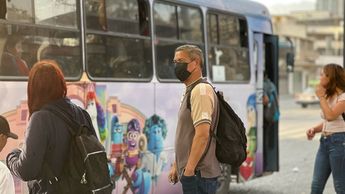 Este martes se registran fuertes vientos en el Área Metropolitana de Monterrey. | Edgar Plata