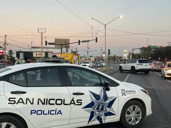 A pesar de la agresión, los policías lograron controlar la situación / Edgar Plata