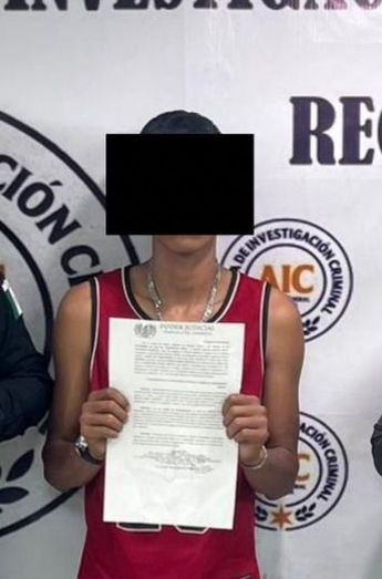 Al hombre se le relaciona con actividades de delincuencia organizada, lo que refuerza las indagatorias en su contra.
